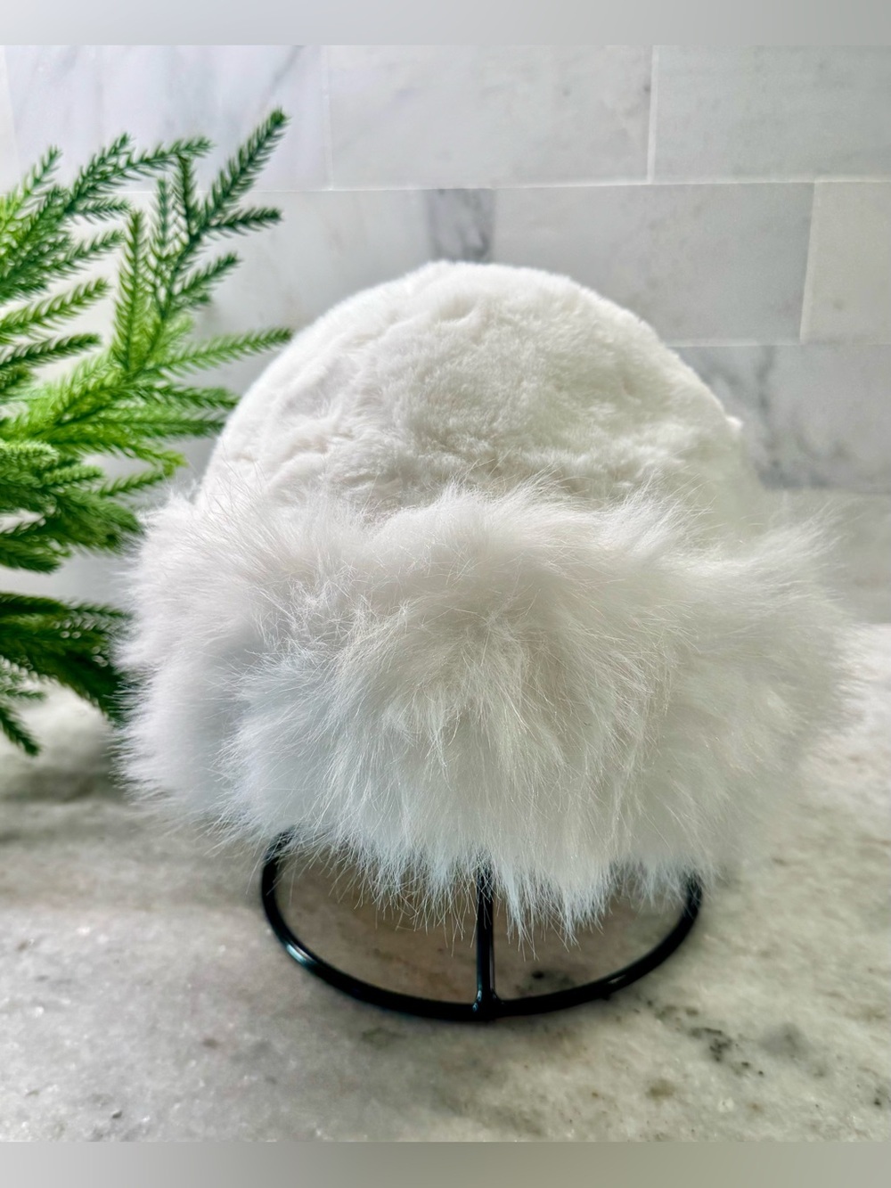 New Winter Warm Cozy Luxe White Faux Fur Bucket Style Hat - Adult Size